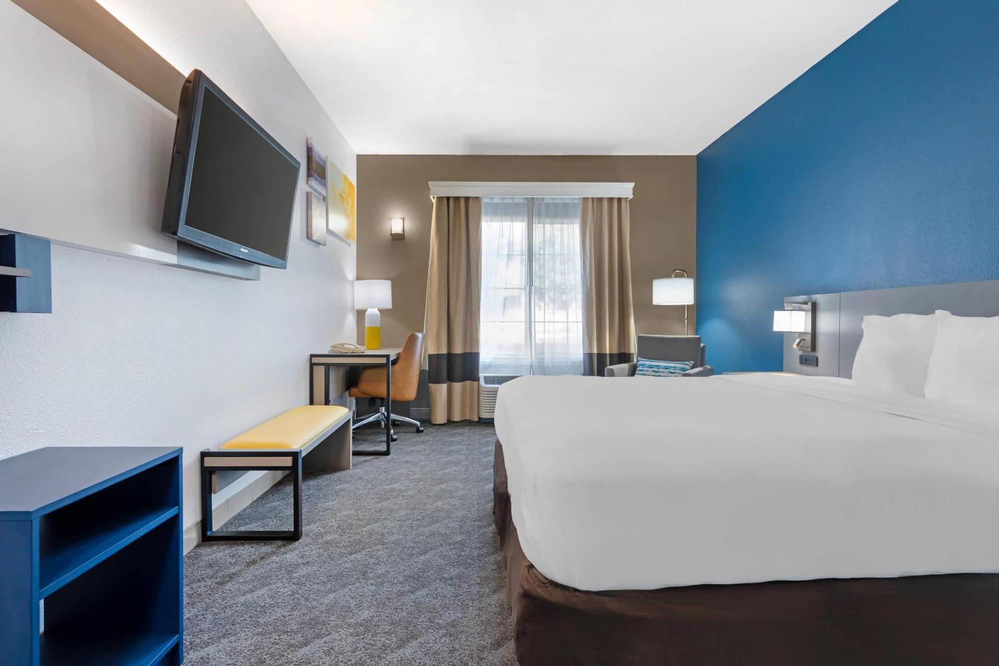 Comfort Inn & Suites Sacramento - University Area Екстер'єр фото